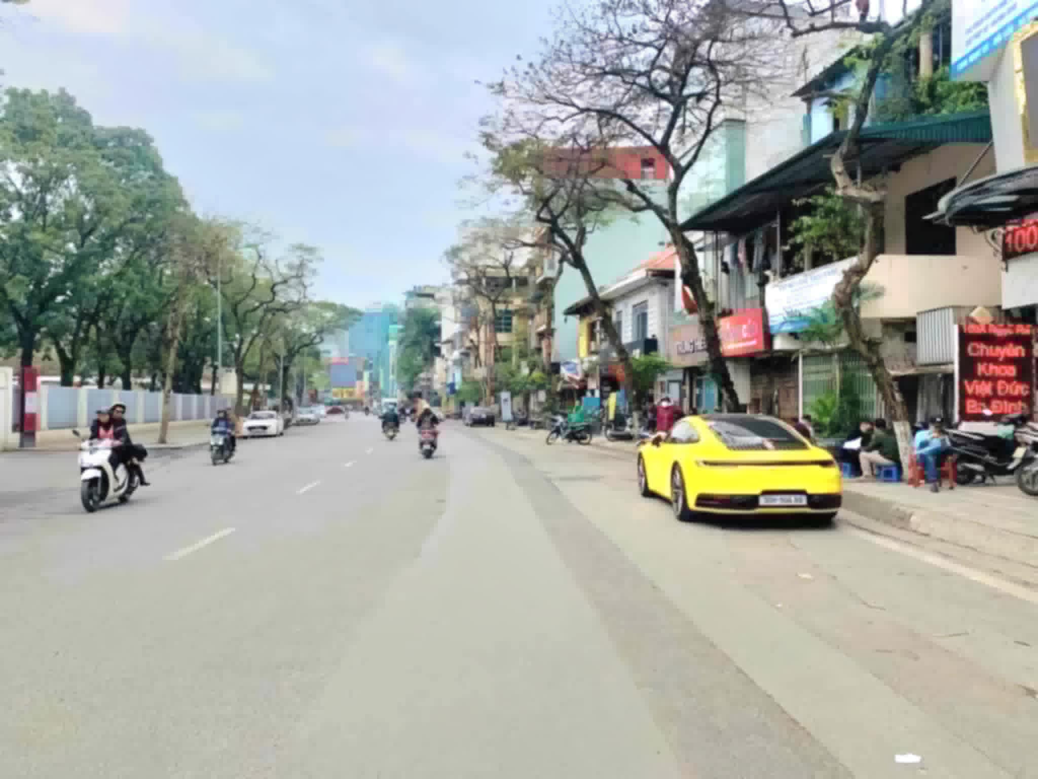 BÁN GẤP NHÀ NGỌC HÀ PHỐ VIP BA ĐÌNH  KD FULL NỘI THẤT 50M X 5 TẦNG 18 TỶ